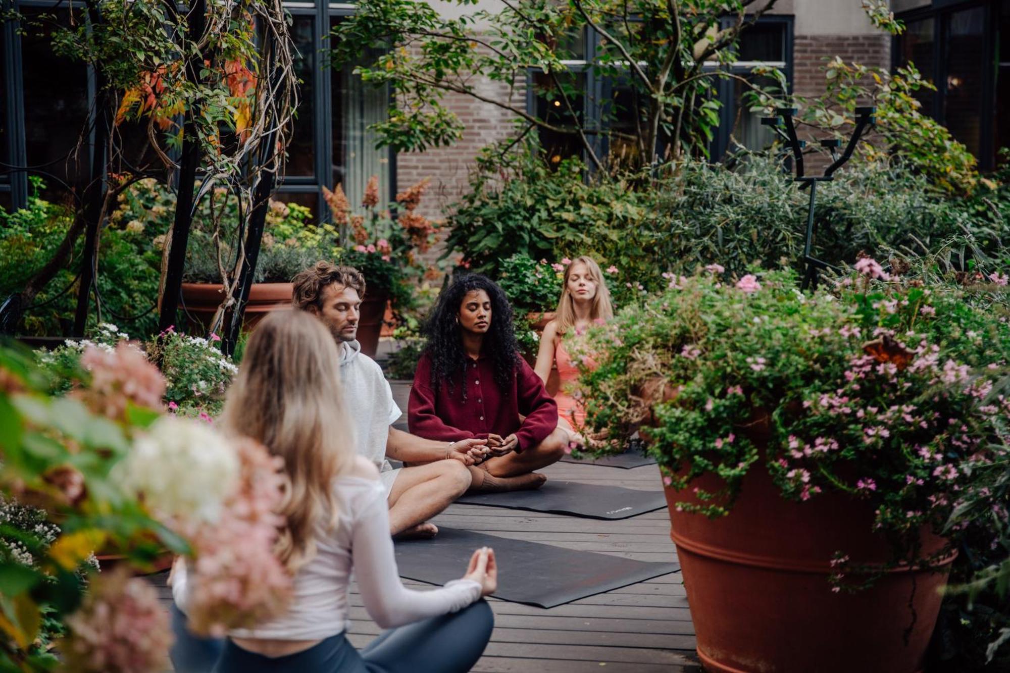 Andaz Amsterdam, Prinsengracht, By Hyatt Esterno foto Meditation at the OneTable